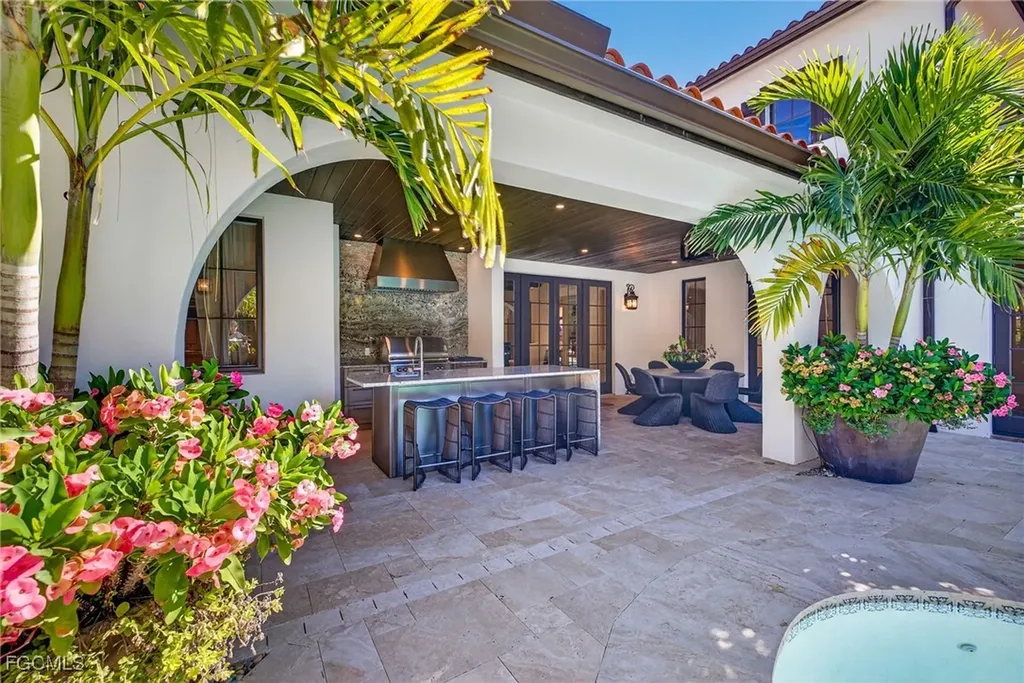 16469 Celebrita Court Naples FL 34110