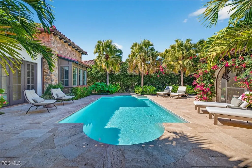 16469 Celebrita Court Naples FL 34110