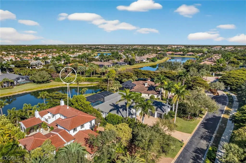 16469 Celebrita Court Naples FL 34110