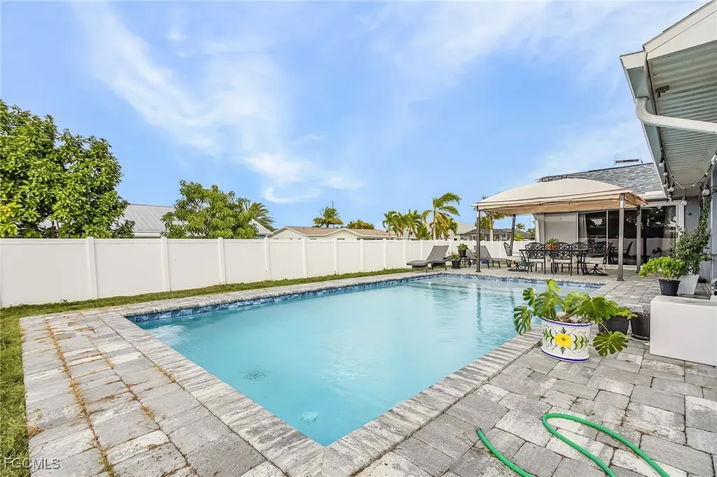 211 SW 47th Street Cape Coral FL 33914