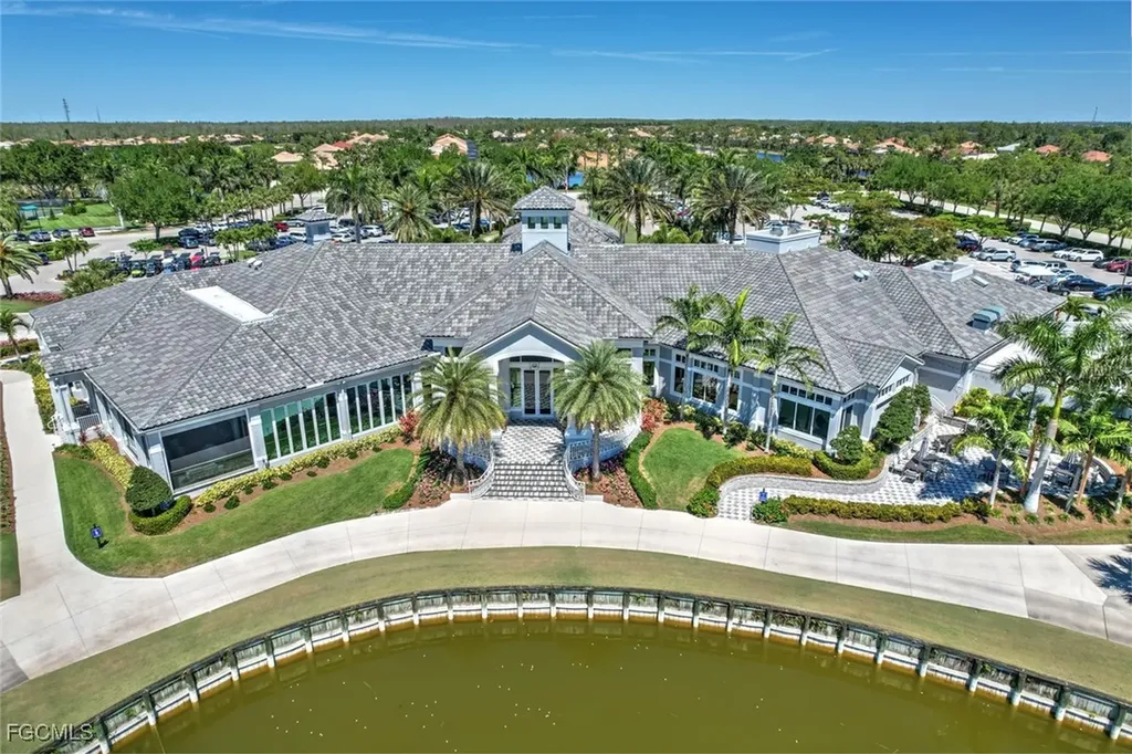 10137 Colonial Country Club Boulevard Fort Myers FL 33913