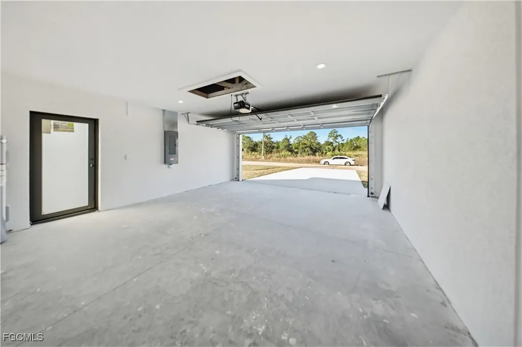 809 Anaconda Avenue S Lehigh Acres FL 33974