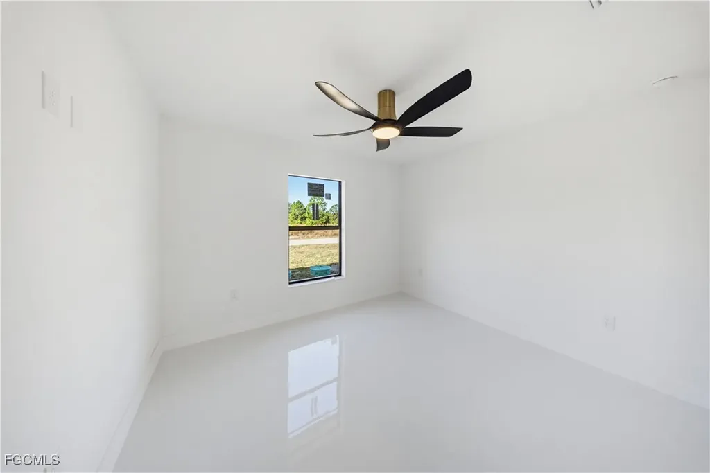 809 Anaconda Avenue S Lehigh Acres FL 33974