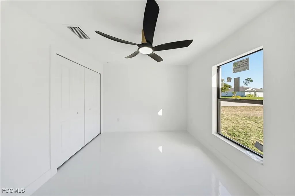 809 Anaconda Avenue S Lehigh Acres FL 33974