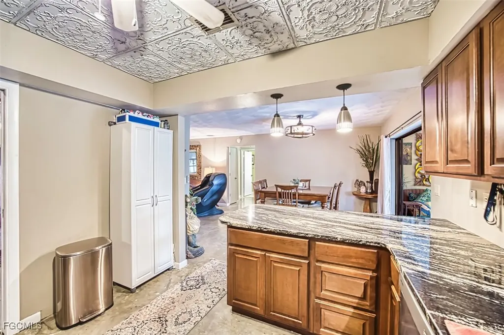 6971 Neal Road Fort Myers FL 33905