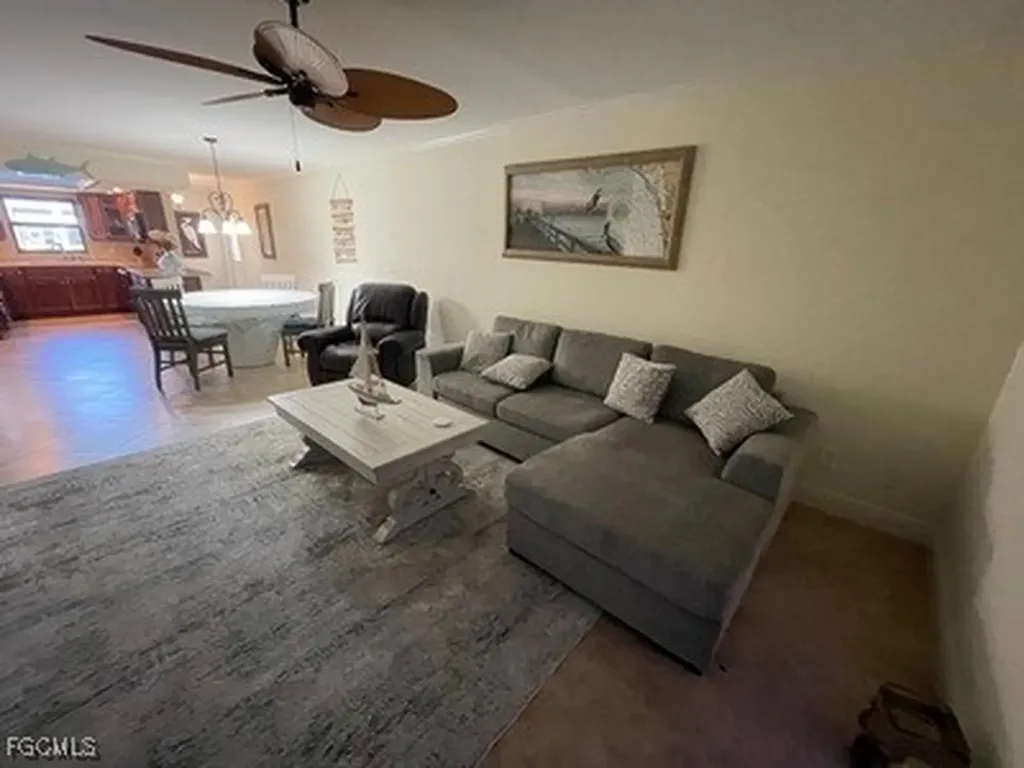 4525 Country Club Boulevard Cape Coral FL 33904