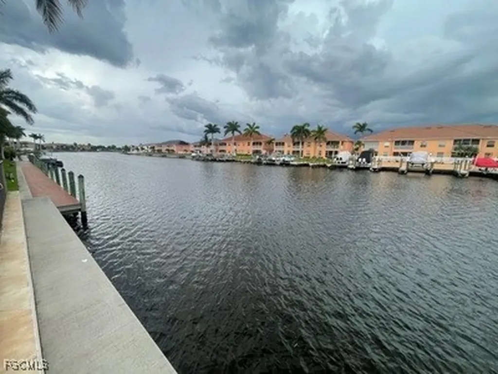 4525 Country Club Boulevard Cape Coral FL 33904