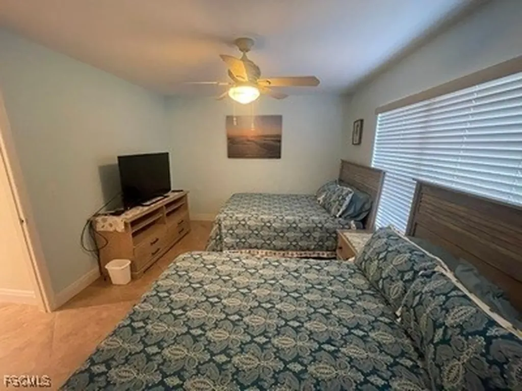 4525 Country Club Boulevard Cape Coral FL 33904