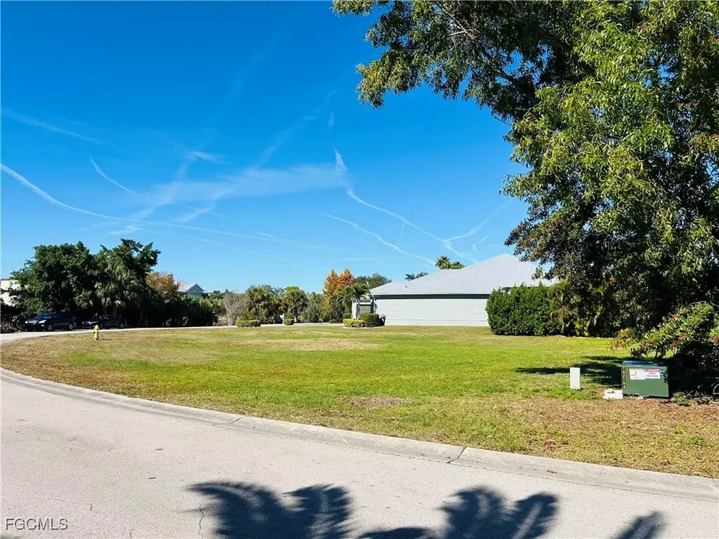 6057 Marsh Point Lane North Fort Myers FL 33917