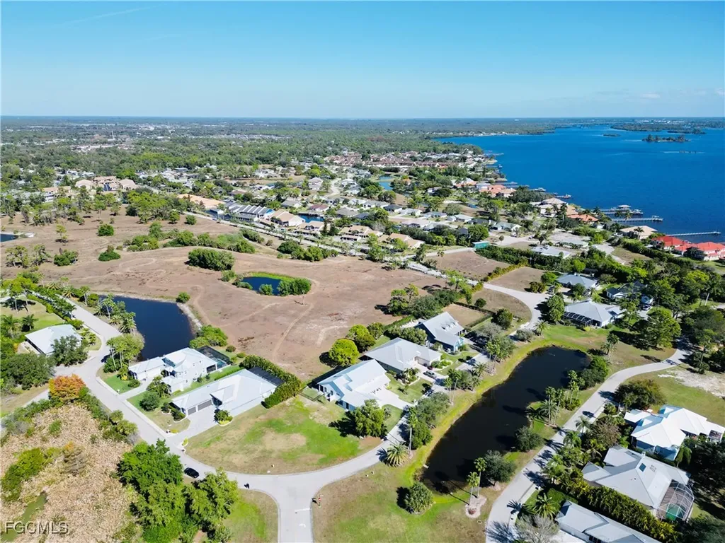 6057 Marsh Point Lane North Fort Myers FL 33917