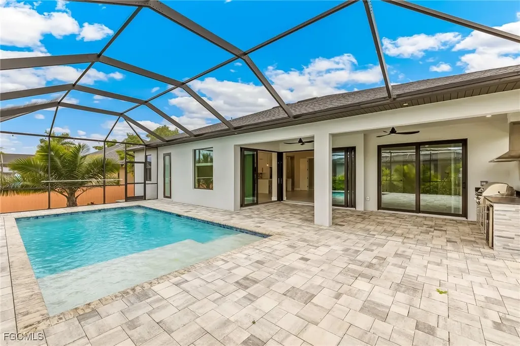 2830 SW 24th Avenue Cape Coral FL 33914