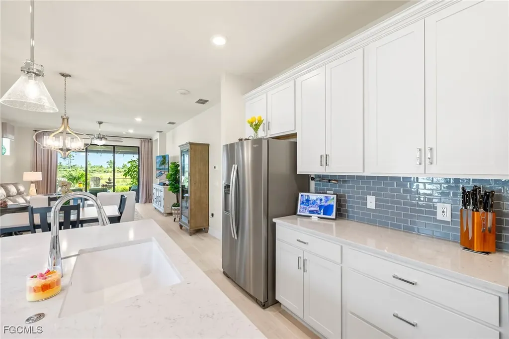 20040 Kingmont Drive Estero FL 33928