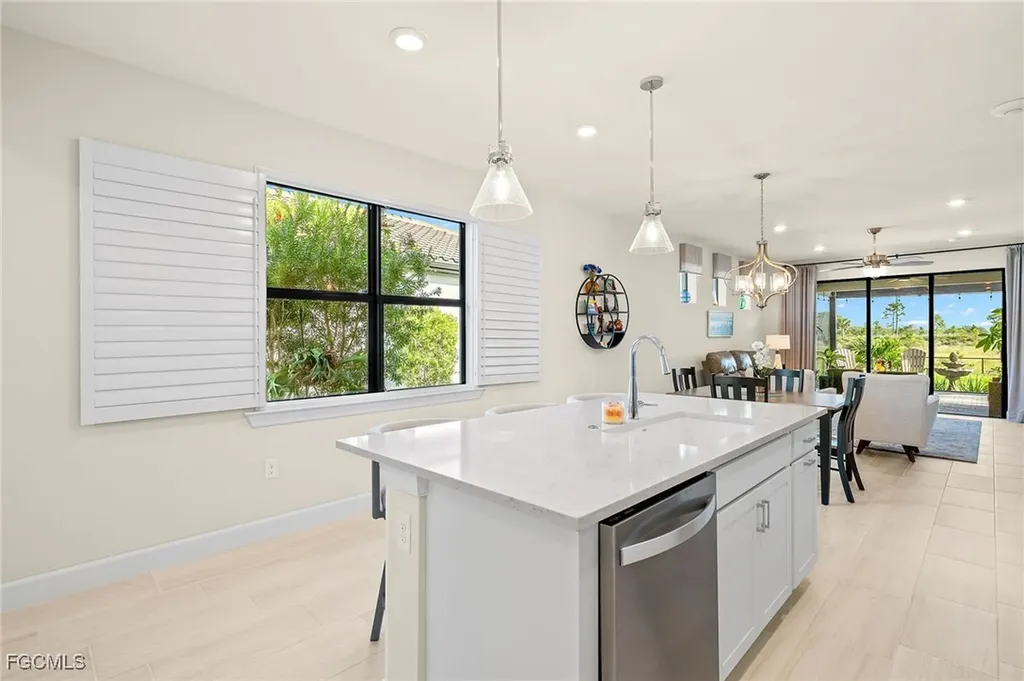 20040 Kingmont Drive Estero FL 33928