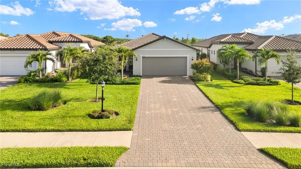 20040 Kingmont Drive Estero FL 33928