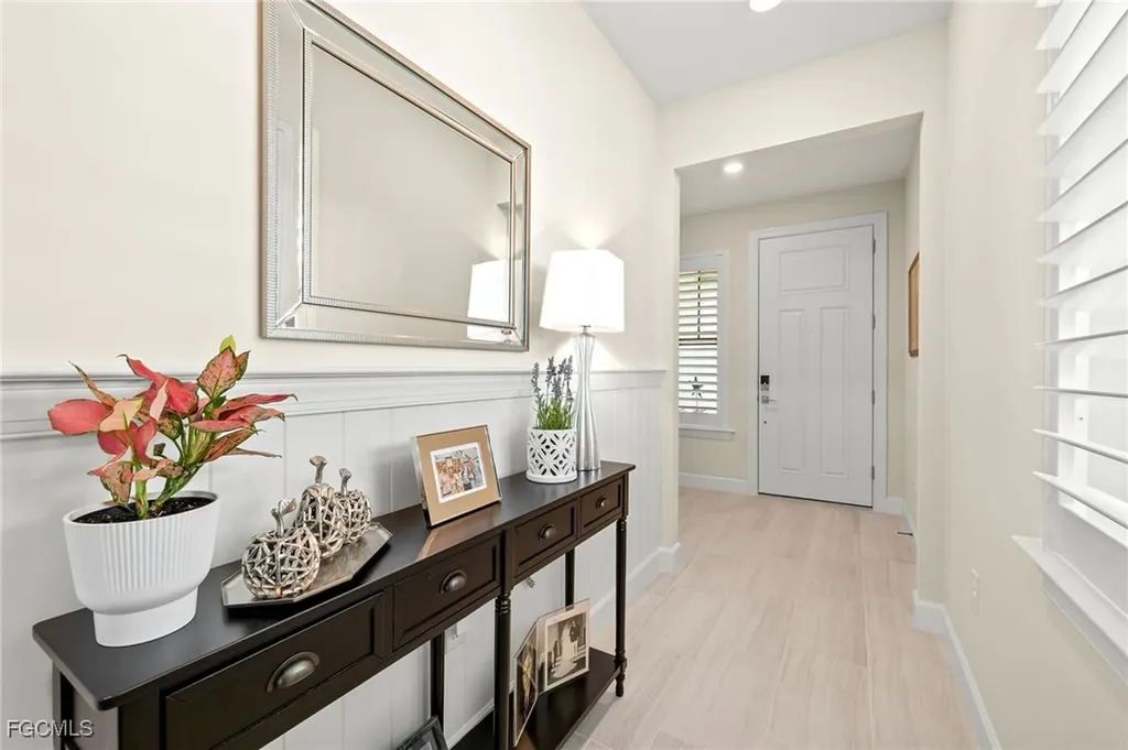 20040 Kingmont Drive Estero FL 33928