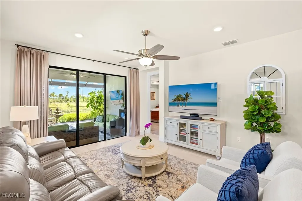 20040 Kingmont Drive Estero FL 33928