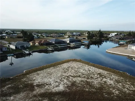 3100 NW 45th Place Cape Coral FL 33993
