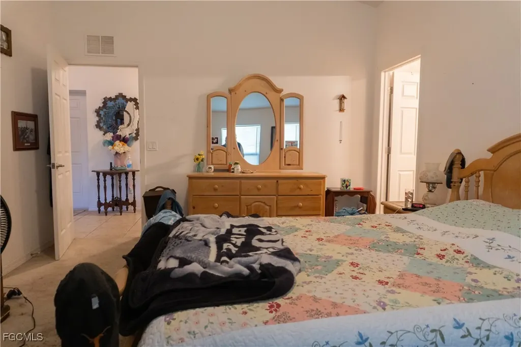 4529 SW 10th Avenue Cape Coral FL 33914