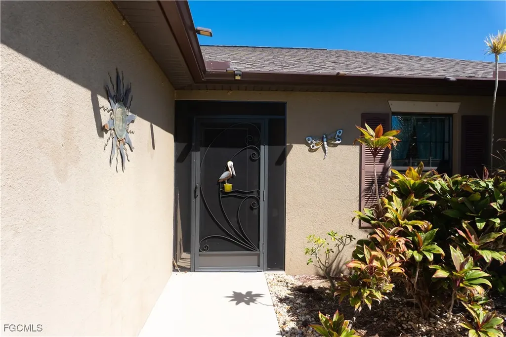 4529 SW 10th Avenue Cape Coral FL 33914