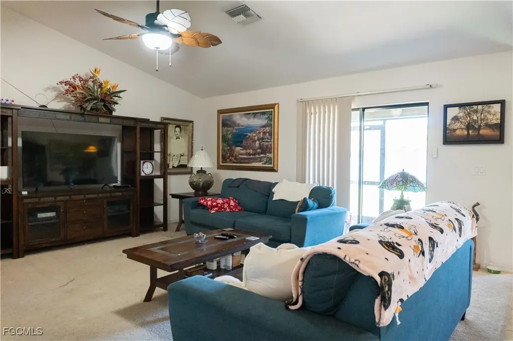 4529 SW 10th Avenue Cape Coral FL 33914
