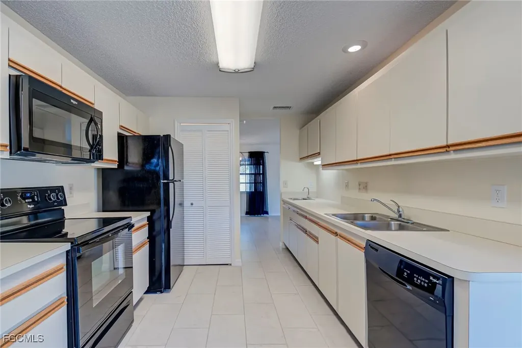 9599 Halyards Court Fort Myers FL 33919