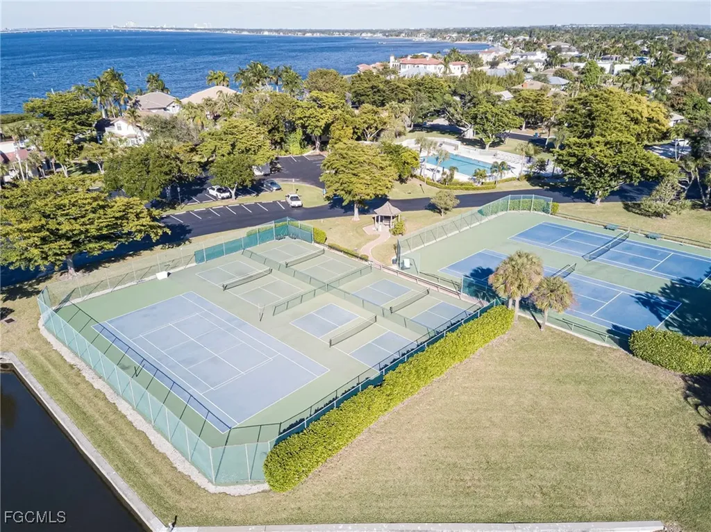 9599 Halyards Court Fort Myers FL 33919