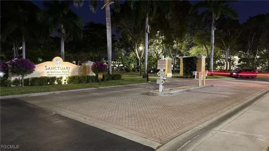 8635 River Homes Lane Bonita Springs FL 34135