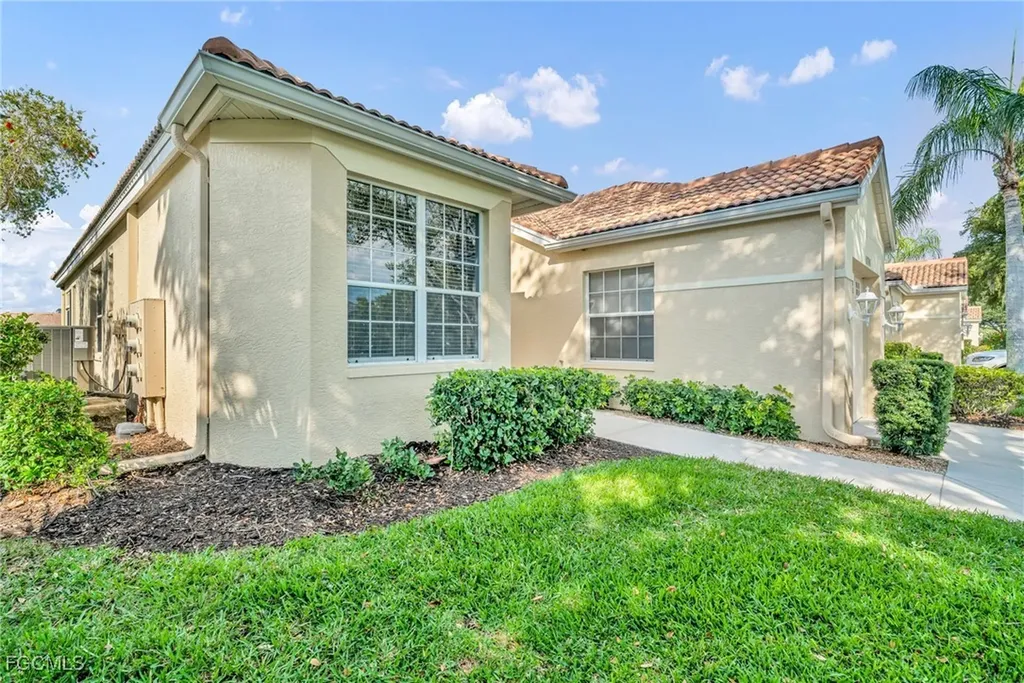 8780 Stockbridge Drive Fort Myers FL 33908