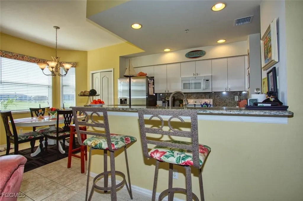 8066 Queen Palm Lane Fort Myers FL 33966