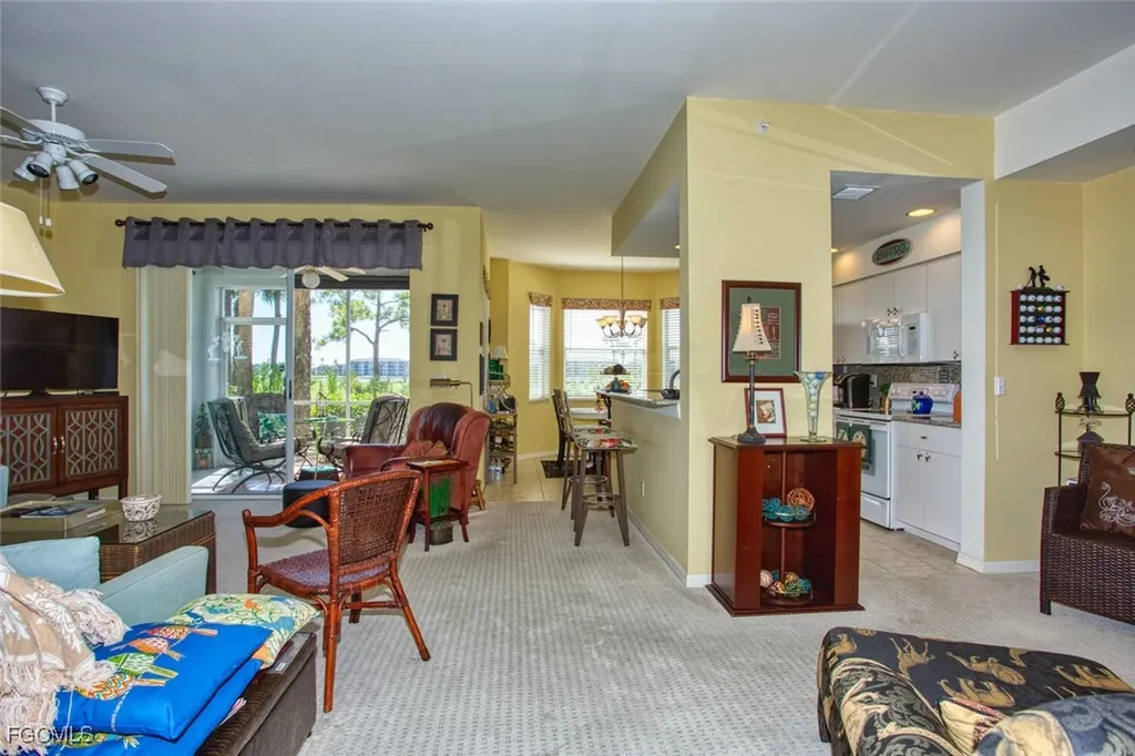 8066 Queen Palm Lane Fort Myers FL 33966