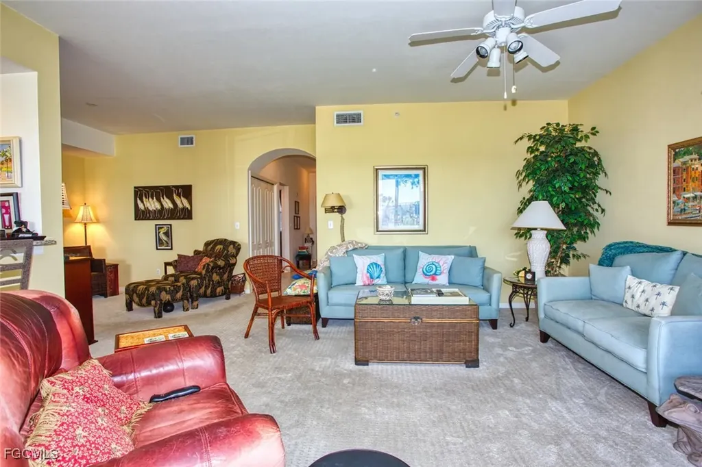 8066 Queen Palm Lane Fort Myers FL 33966