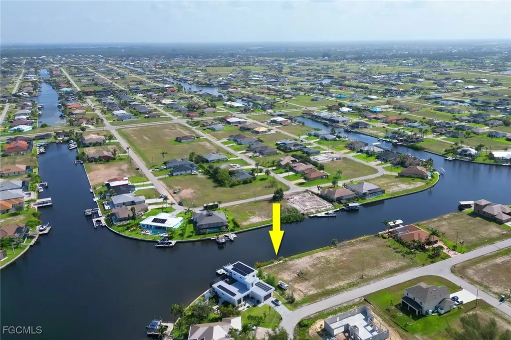 3711 NW 9th Terrace Cape Coral FL 33993