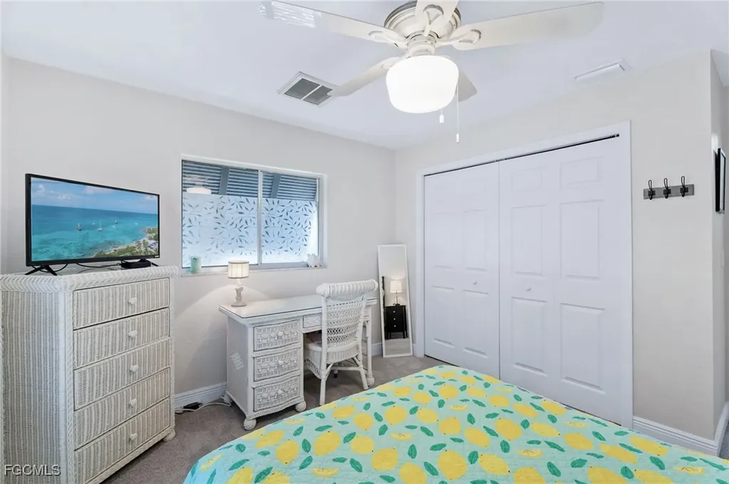 928 SW 52nd Street Cape Coral FL 33914