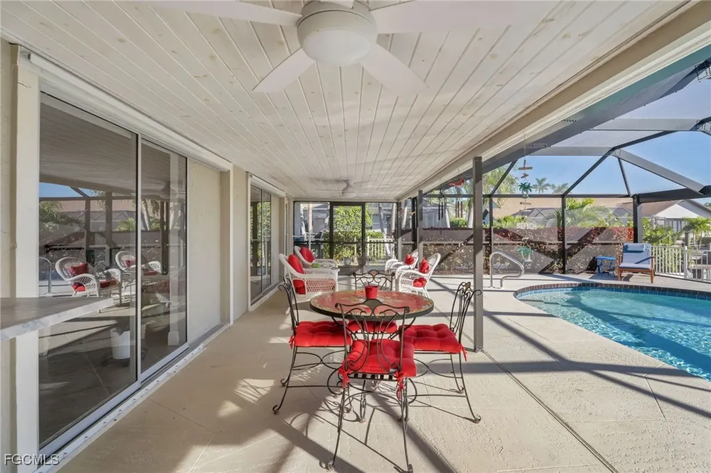 928 SW 52nd Street Cape Coral FL 33914