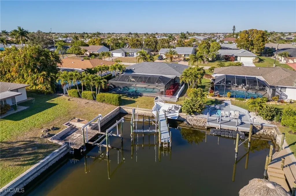 928 SW 52nd Street Cape Coral FL 33914