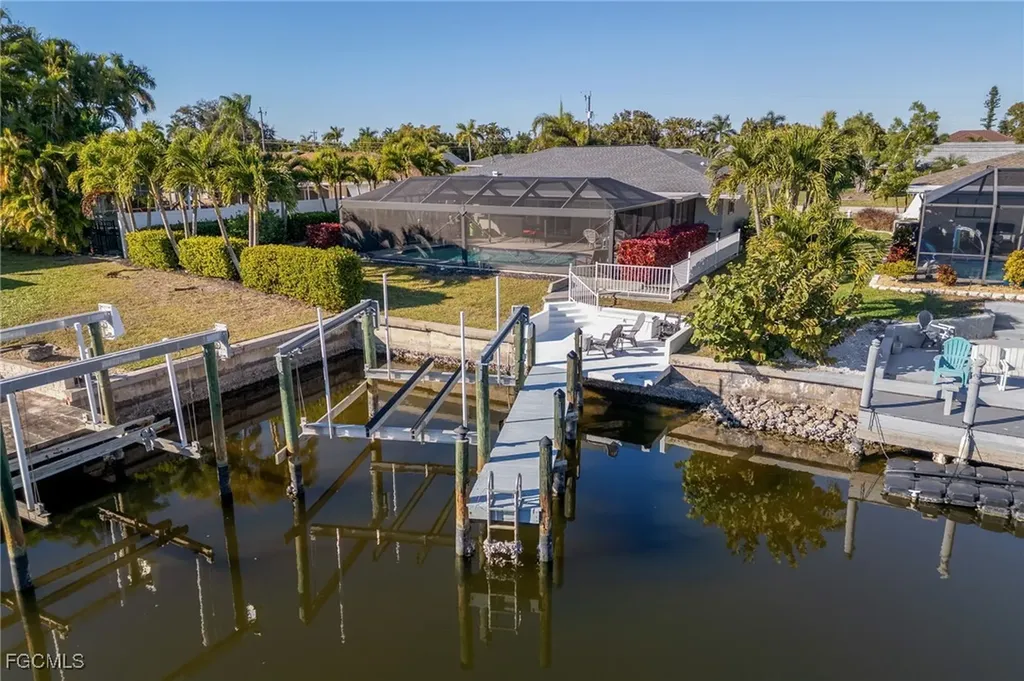 928 SW 52nd Street Cape Coral FL 33914