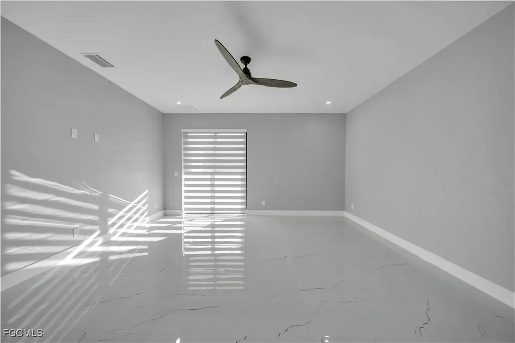 911 NW 37th Place Cape Coral FL 33993