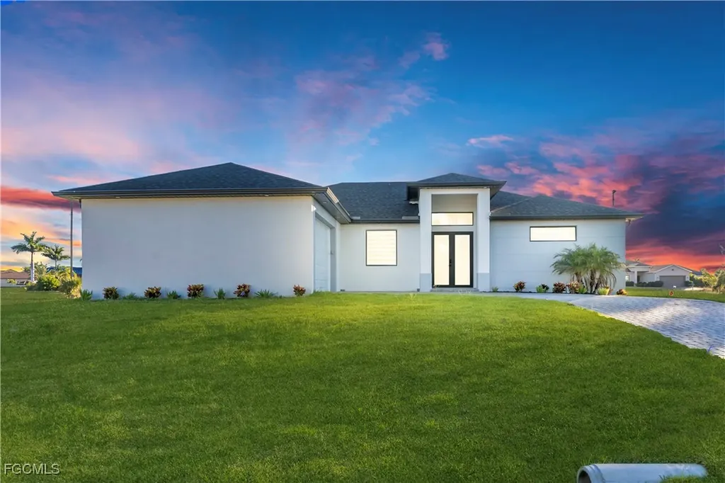 911 NW 37th Place Cape Coral FL 33993