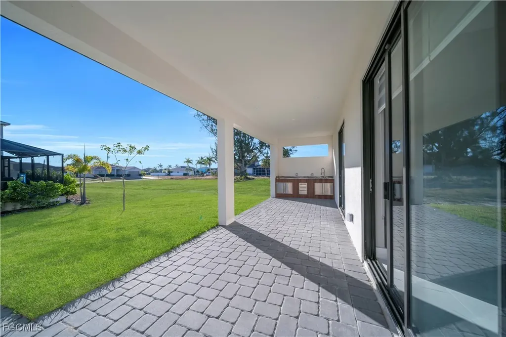 911 NW 37th Place Cape Coral FL 33993