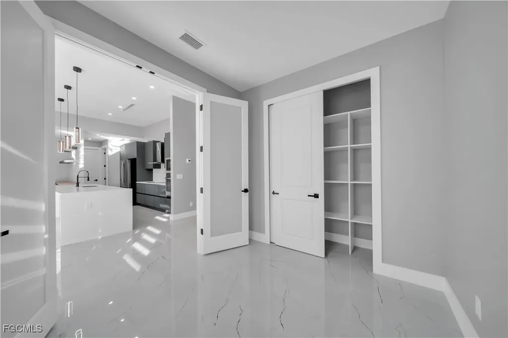 911 NW 37th Place Cape Coral FL 33993