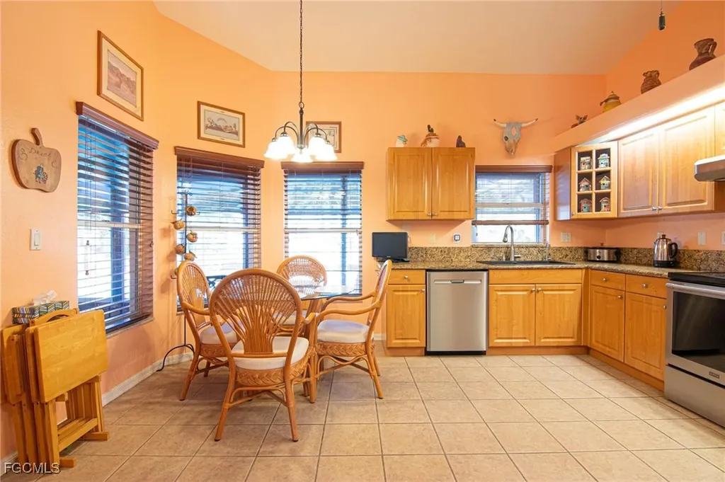 1845 NW 15th Street Cape Coral FL 33993