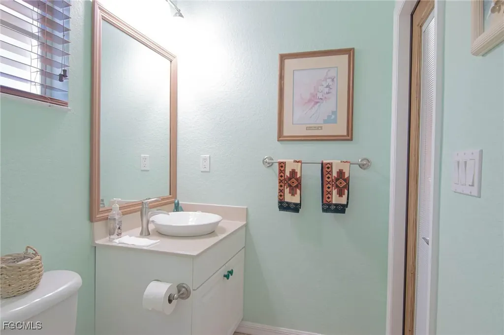 1845 NW 15th Street Cape Coral FL 33993