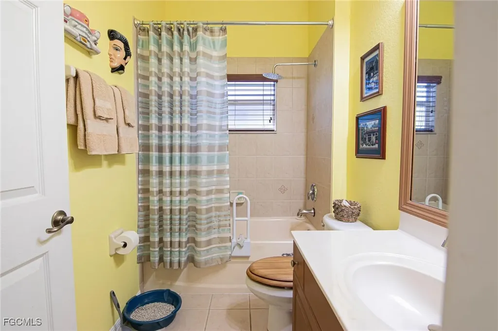 1845 NW 15th Street Cape Coral FL 33993