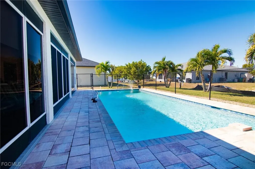 1845 NW 15th Street Cape Coral FL 33993