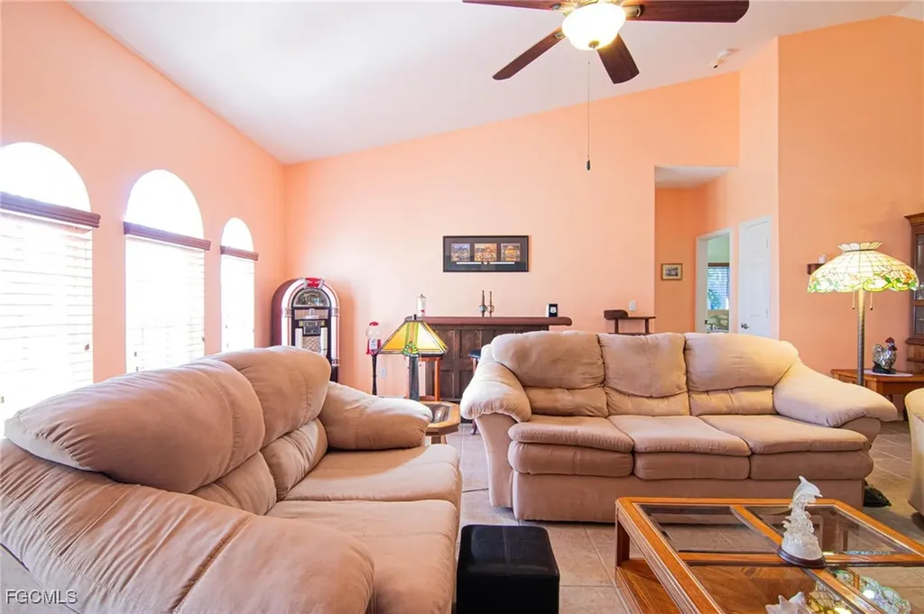 1845 NW 15th Street Cape Coral FL 33993