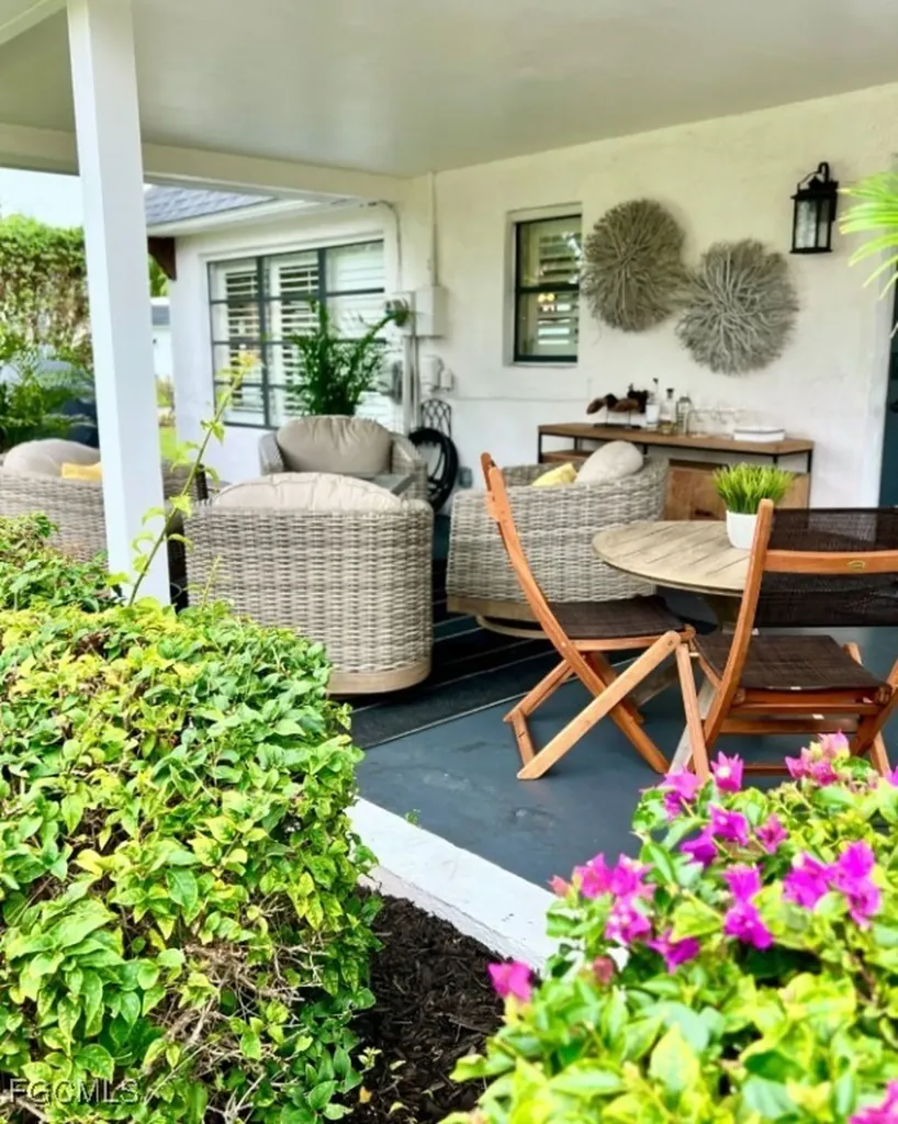 12 Knights Bridge Road Naples FL 34112