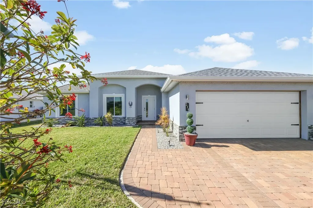214 NW 25th Avenue Cape Coral FL 33993