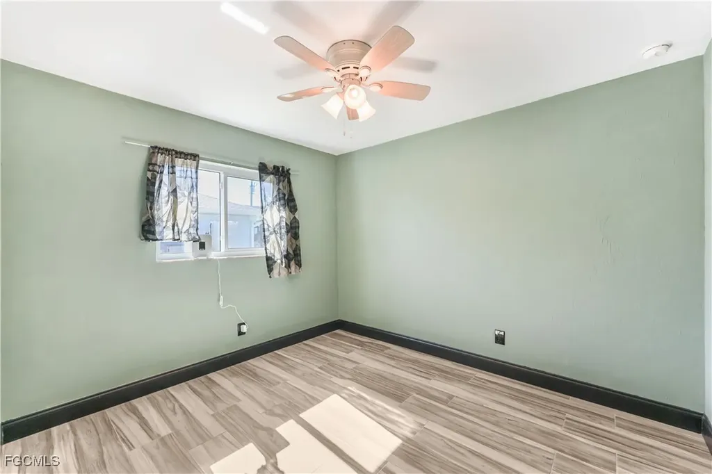 214 NW 25th Avenue Cape Coral FL 33993
