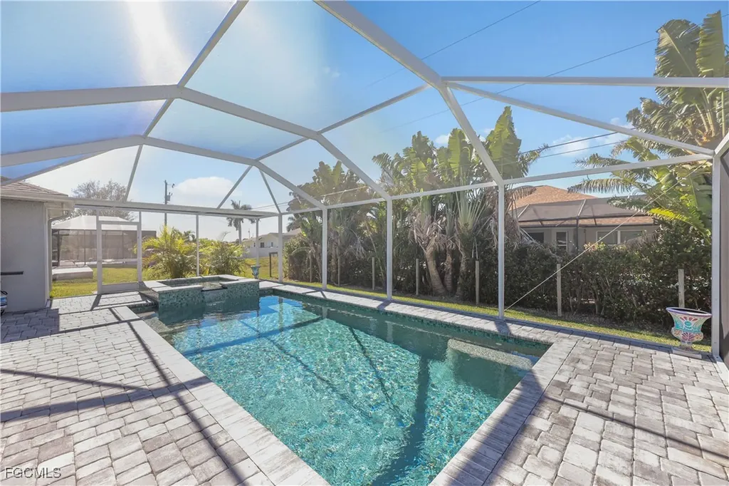 214 NW 25th Avenue Cape Coral FL 33993
