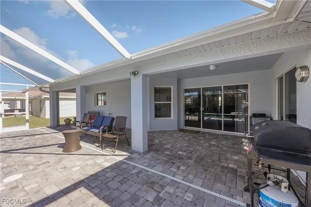 214 NW 25th Avenue Cape Coral FL 33993